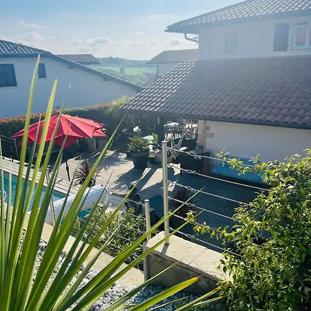 Maison Ganttipienea Bed & Breakfast