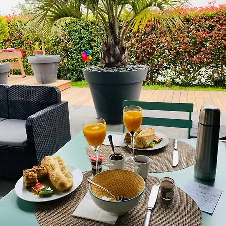 Bed & Breakfast Maison Ganttipienea 3*