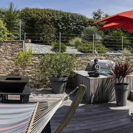 Bed and Breakfast Maison Ganttipienea 3*