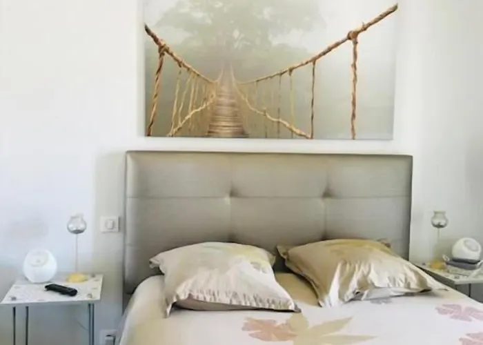 Maison Ganttipienea Couette-café 3*